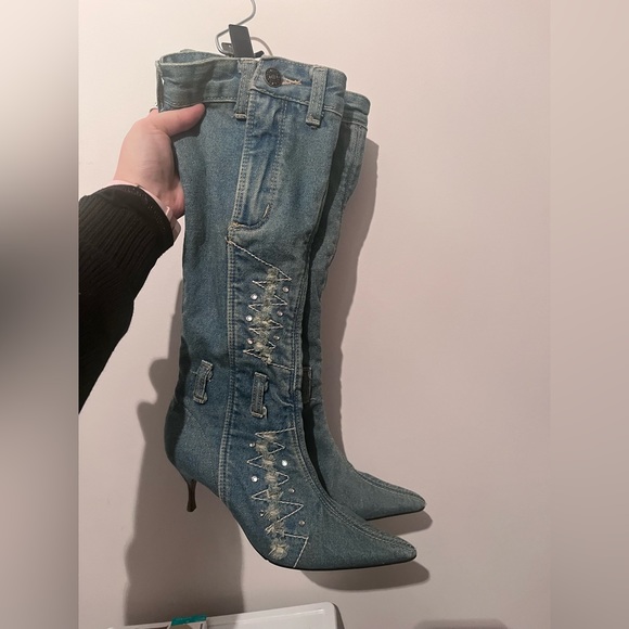 Reworked denim heels - Picture 1 of 7